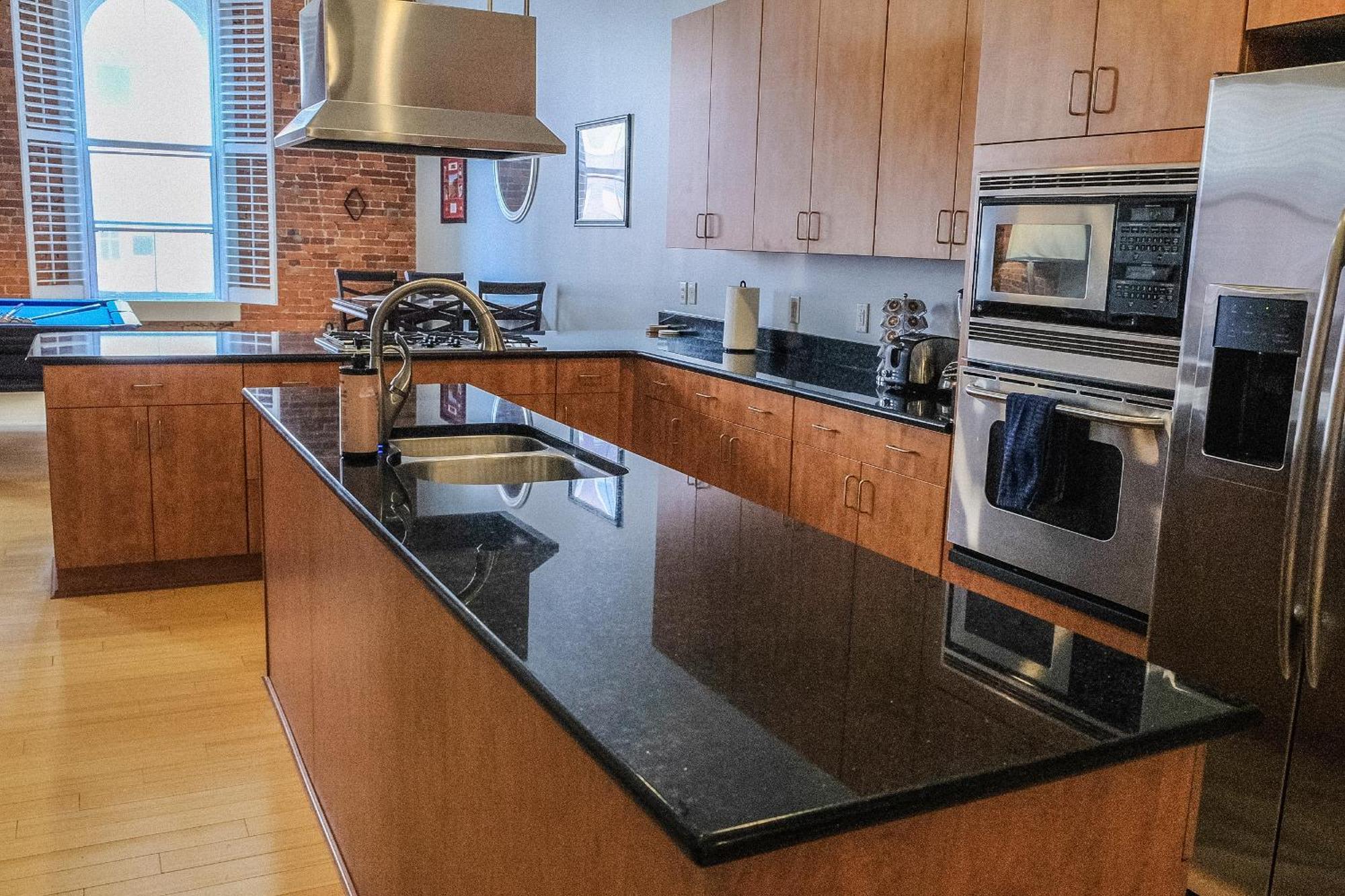 인디애나폴리스 Modern Lofts Next To Georgia St. & Convention Ctr. 아파트 객실 사진